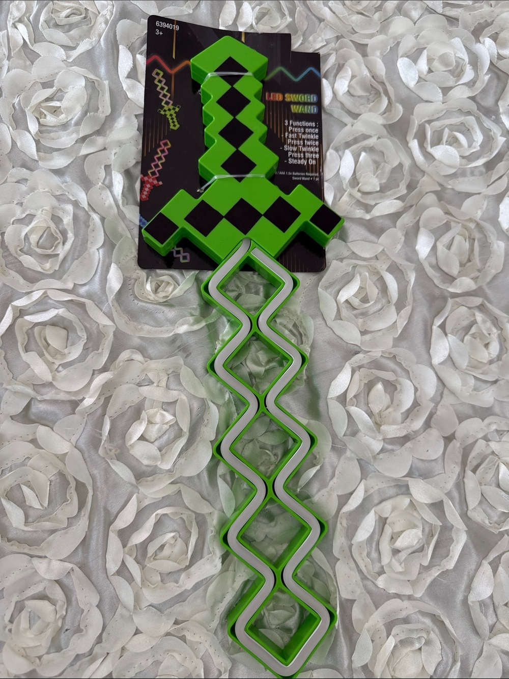 Green LED Checkerboard Sword Wand Toy - Kids Play Accessory